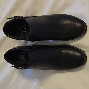 NWOT women's black heeled ankle boots by Croft&Barrow,  size 7 1/2 M